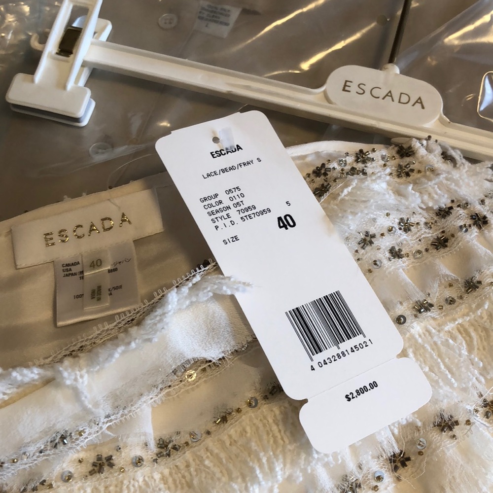 Escada Skirt - Picture 7 of 10